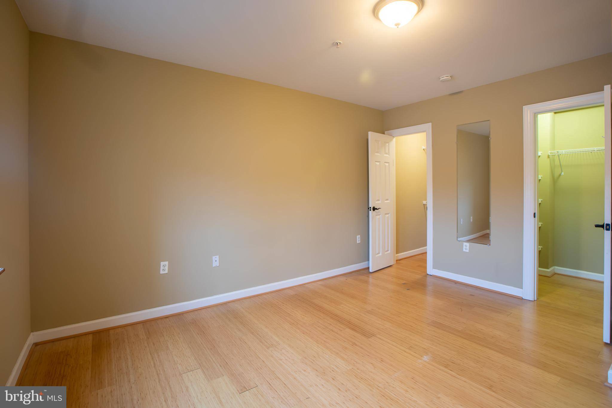 Washington, DC 20010,1417 NEWTON ST NW #403