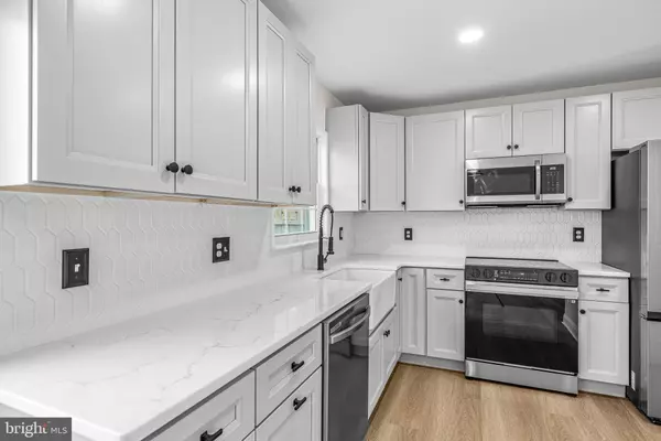 Newark, DE 19702,8 REVERE PL