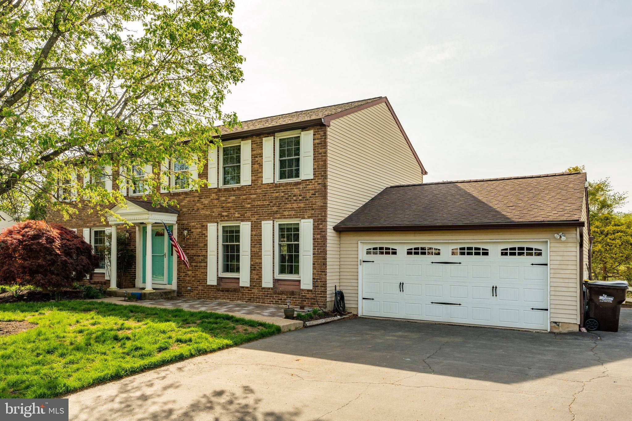 2072 SPRING VALLEY RD, Lansdale, PA 19446