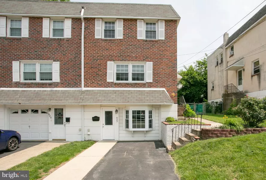 627 LINDA LN, Norristown, PA 19401