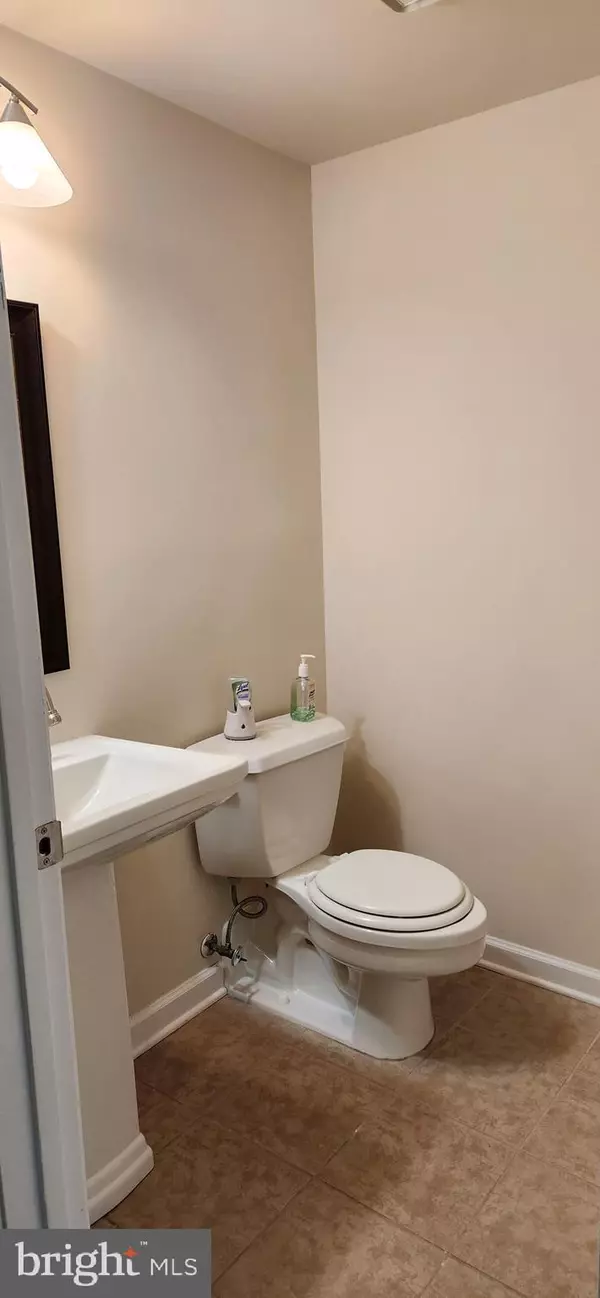 Manassas, VA 20110,8569 SUDLEY RD #8569C