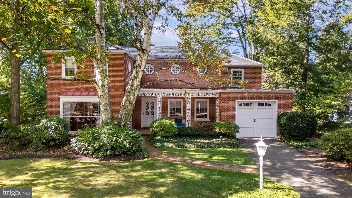 State College, PA 16803,465 HILLCREST AVE