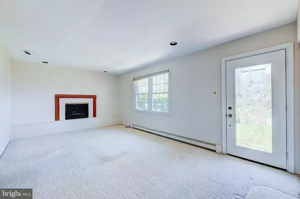 Feasterville Trevose, PA 19053,35 ALBERT ST