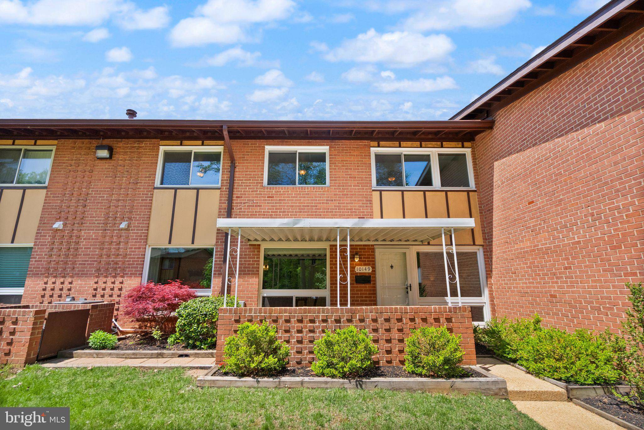 Fairfax, VA 22030,10149 FAIR WOODS DR
