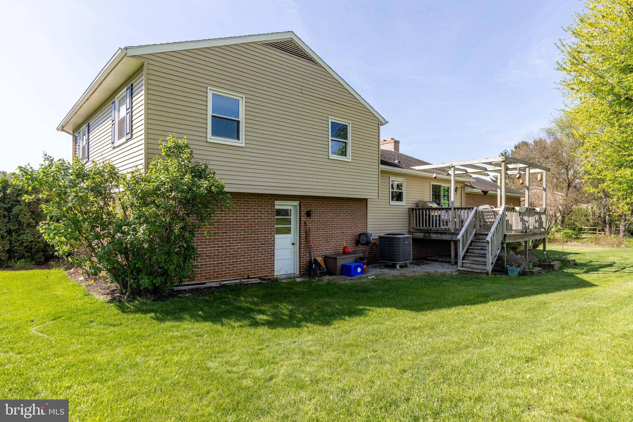 Chambersburg, PA 17202,547 GARMAN DRIVE