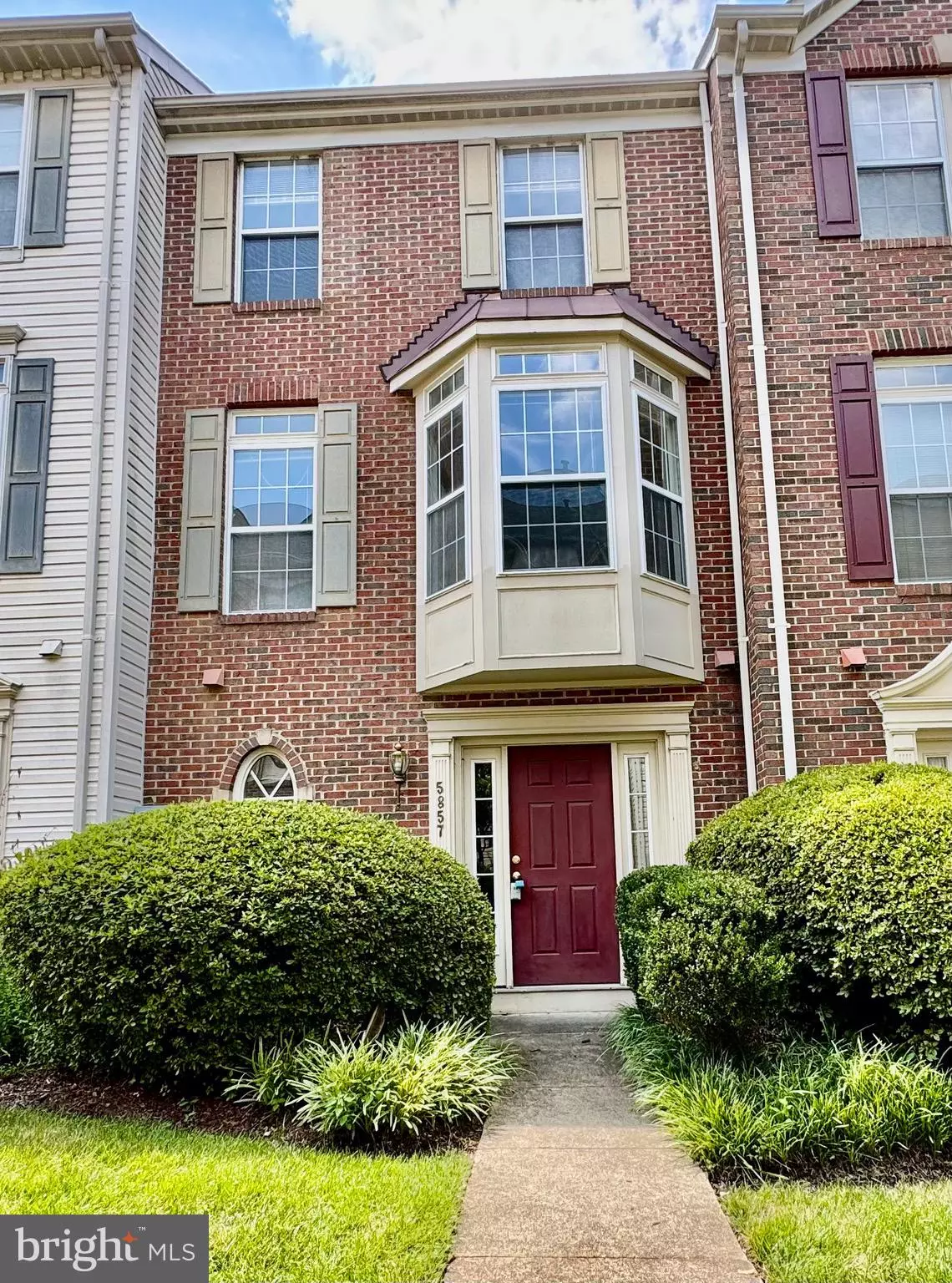 Alexandria, VA 22304,5857 PEARSON LN