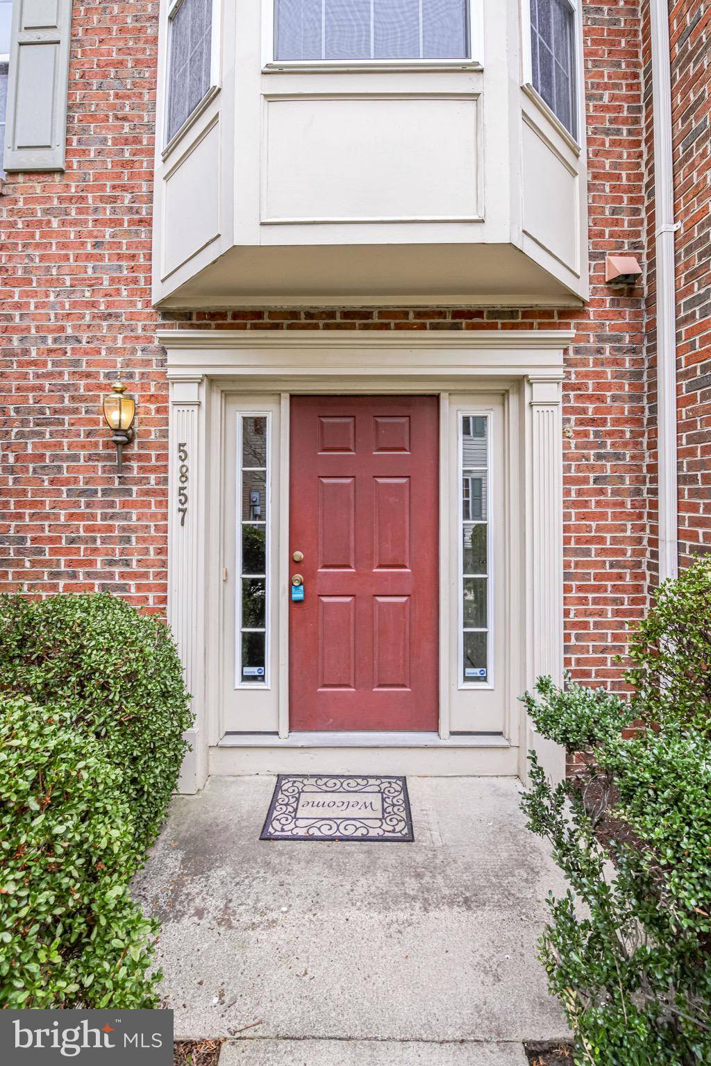 Alexandria, VA 22304,5857 PEARSON LN