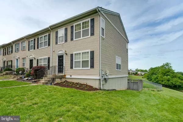 Washington, DC 20019,310 CAPE DR SE
