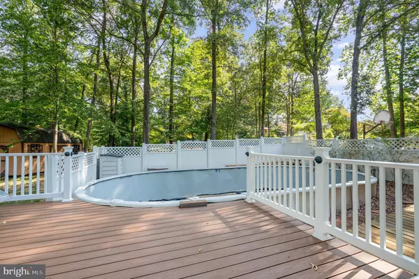 Stafford, VA 22554,200 MANILA CV