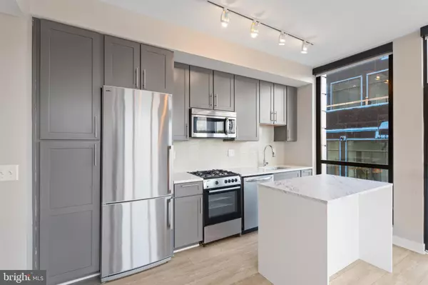 Silver Spring, MD 20910,1320 FENWICK LN #402