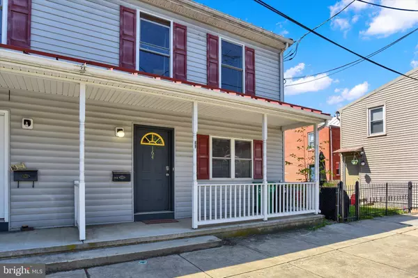 Carlisle, PA 17013,164 W NORTH ST