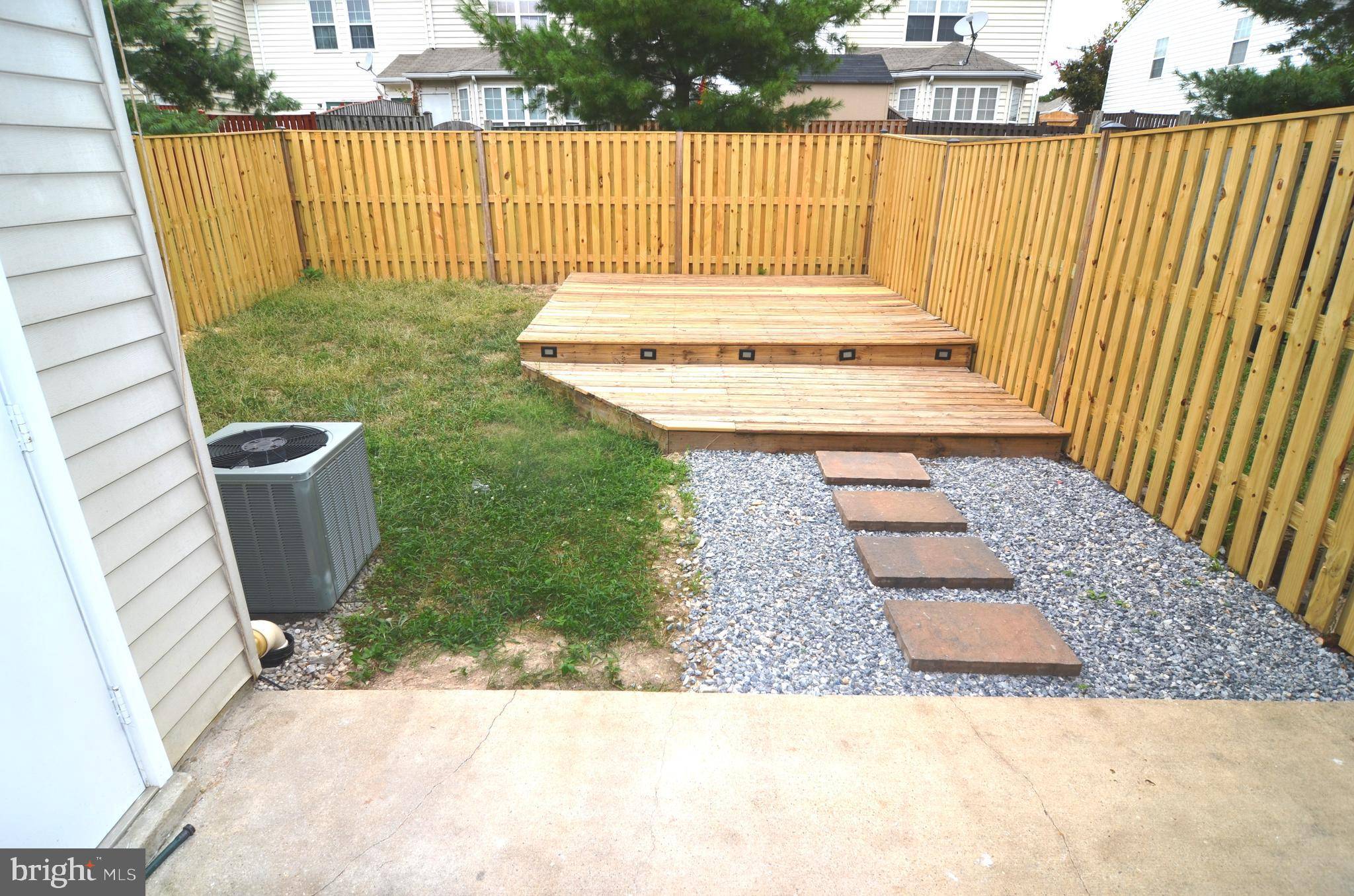 Waldorf, MD 20601,3335 WESTDALE CT