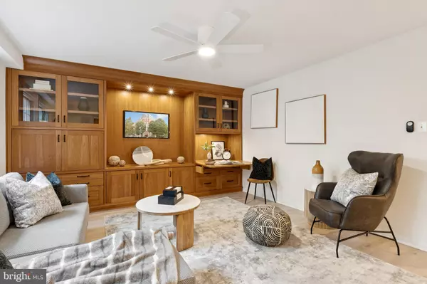 Washington, DC 20009,1880 COLUMBIA RD NW #204