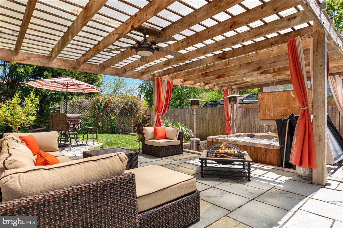 Alexandria, VA 22315,5515 DUNSMORE RD