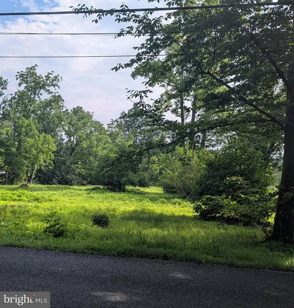 Quakertown, PA 18951,2565 ALLENTOWN RD