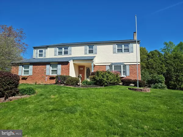 897 KENNEDY CT, Warrington, PA 18976
