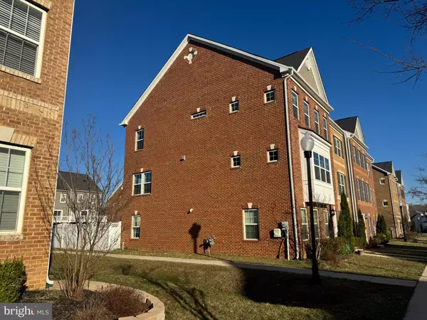 White Plains, MD 20695,11387 TOLKIEN AVE