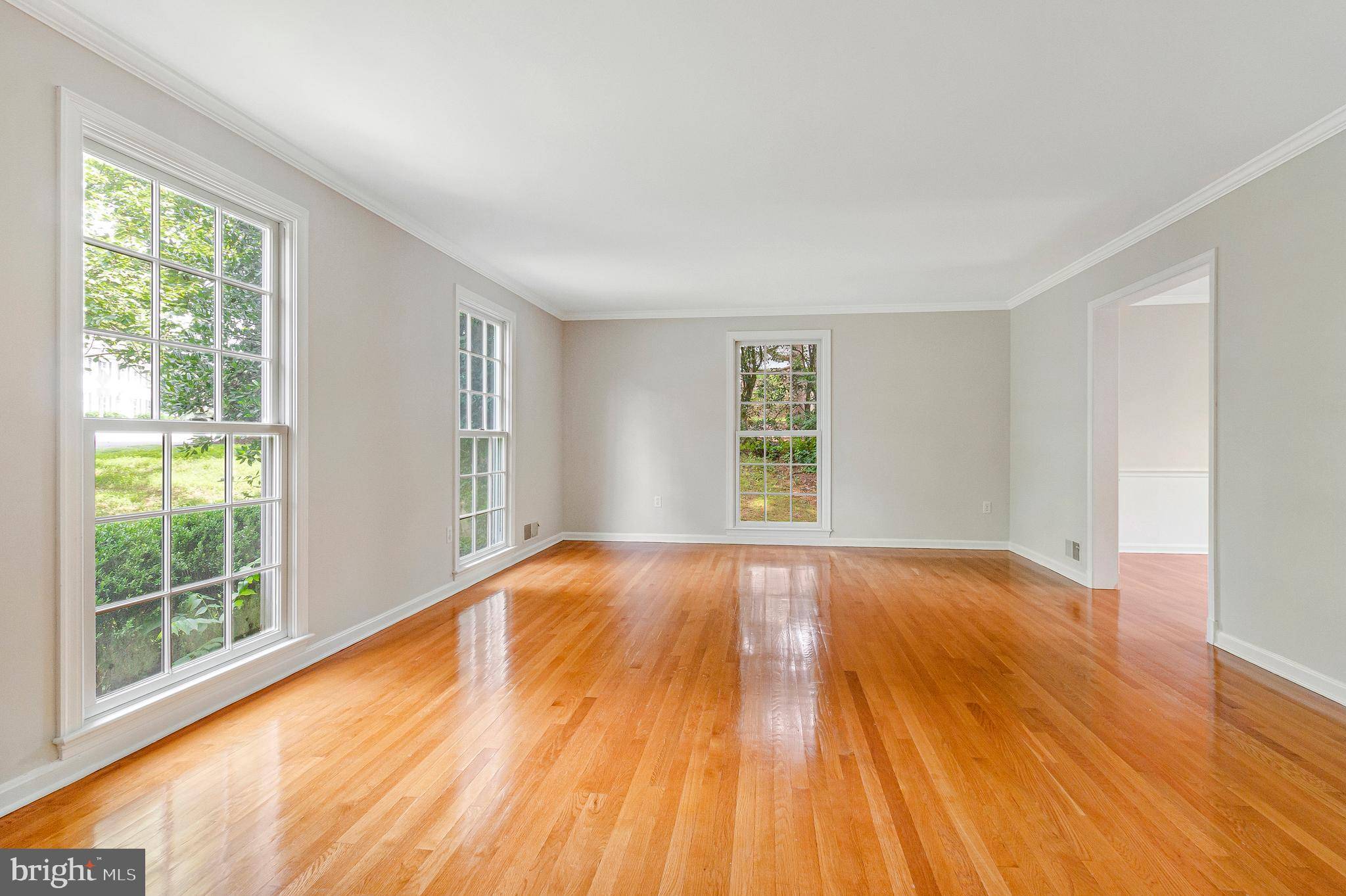 Vienna, VA 22182,9803 SPRING RIDGE LN