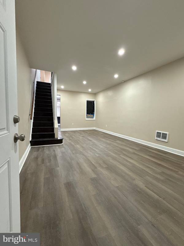 Philadelphia, PA 19132,2811 N CROSKEY ST