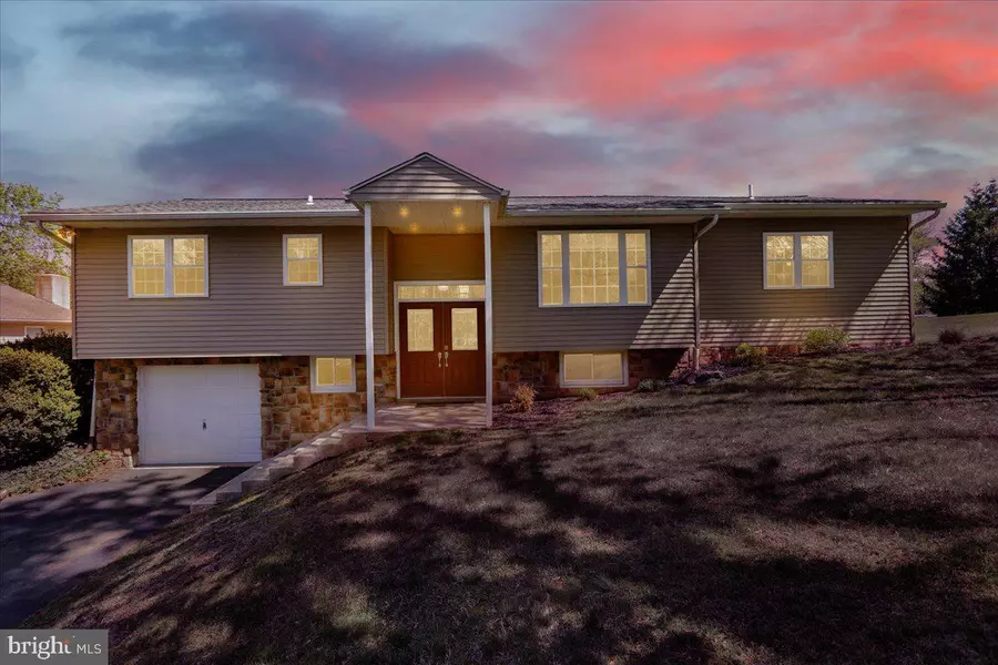 270 STONETOWN RD, Birdsboro, PA 19508