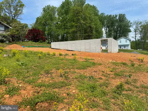 Fairfield, PA 17320,15 HILLTOP TRL