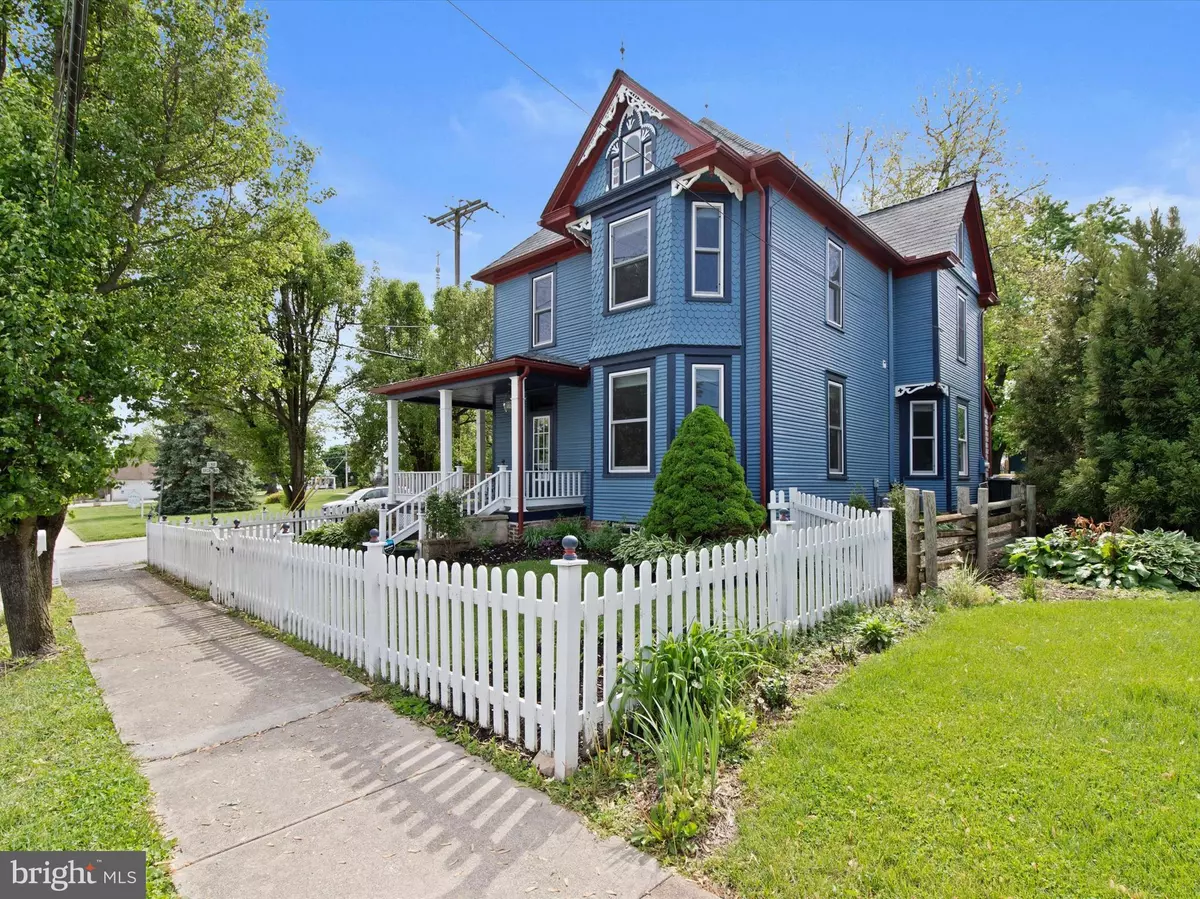 Stewartstown, PA 17363,24 S MAIN ST