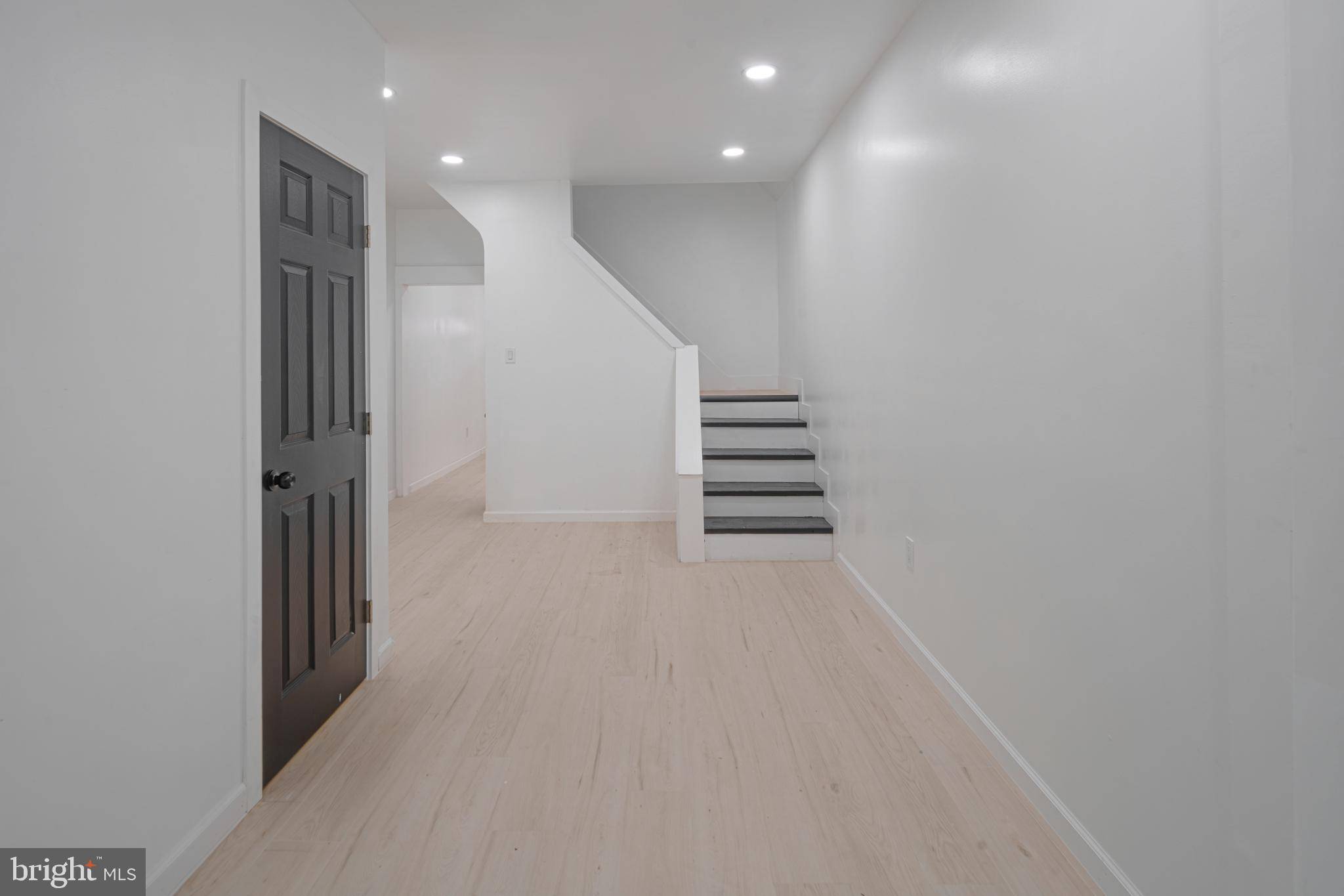 Mount Carmel, PA 17851,125 S MARKET ST