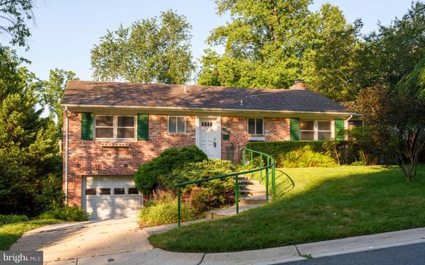 6502 BROOKES HILL CT, Bethesda, MD 20816