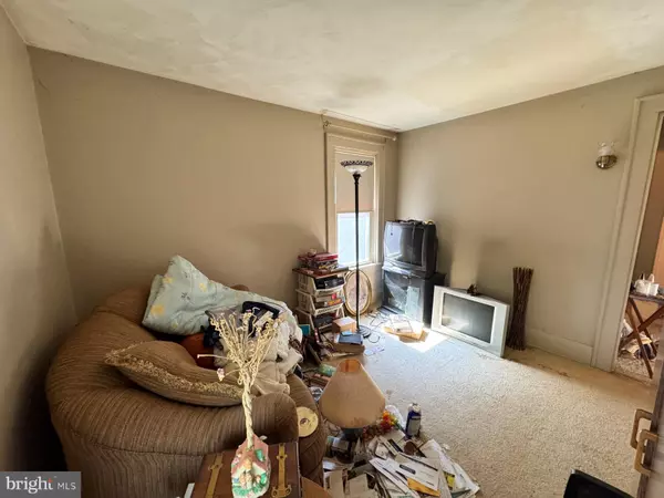 Erie, PA 16507,1133 W 5TH ST