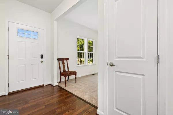 Capitol Heights, MD 20743,6101 FLEMINGTON CT