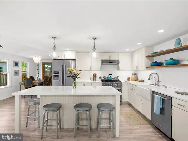 Newcomb, MD 21653,7392 BACK ST