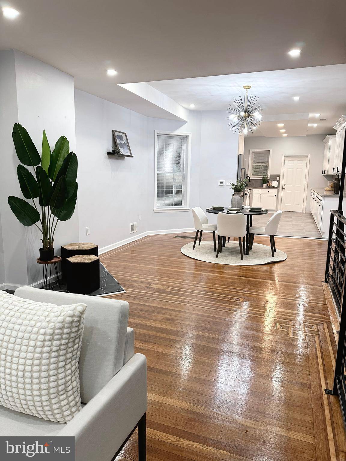 Philadelphia, PA 19151,1724 N 62ND ST