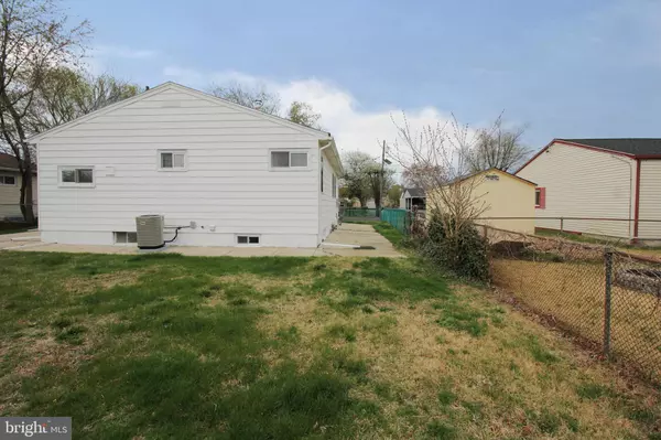 Mount Holly, NJ 08060,204 CANARY LN