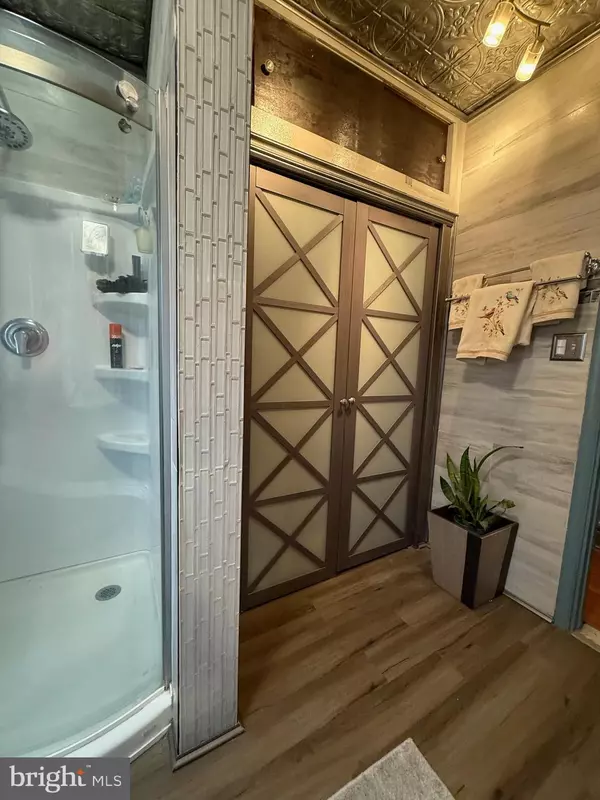 Lindenwold, NJ 08021,531 6TH AVE