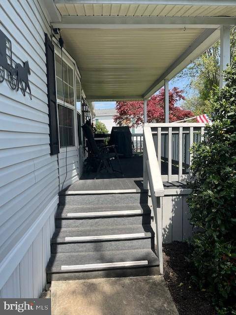 Lancaster, PA 17603,200 WILDBRIAR CT N