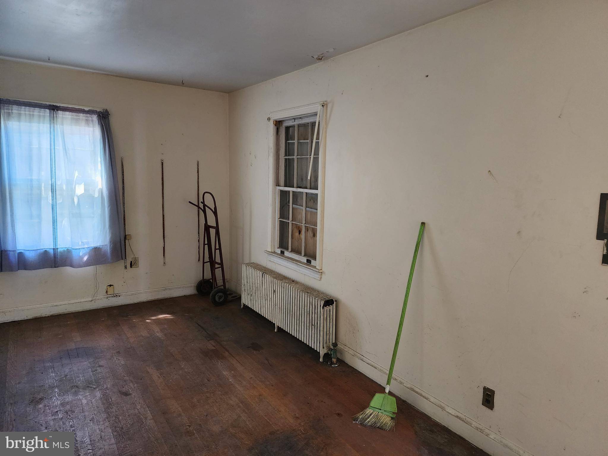 Washington, DC 20012,7111 8TH ST NW