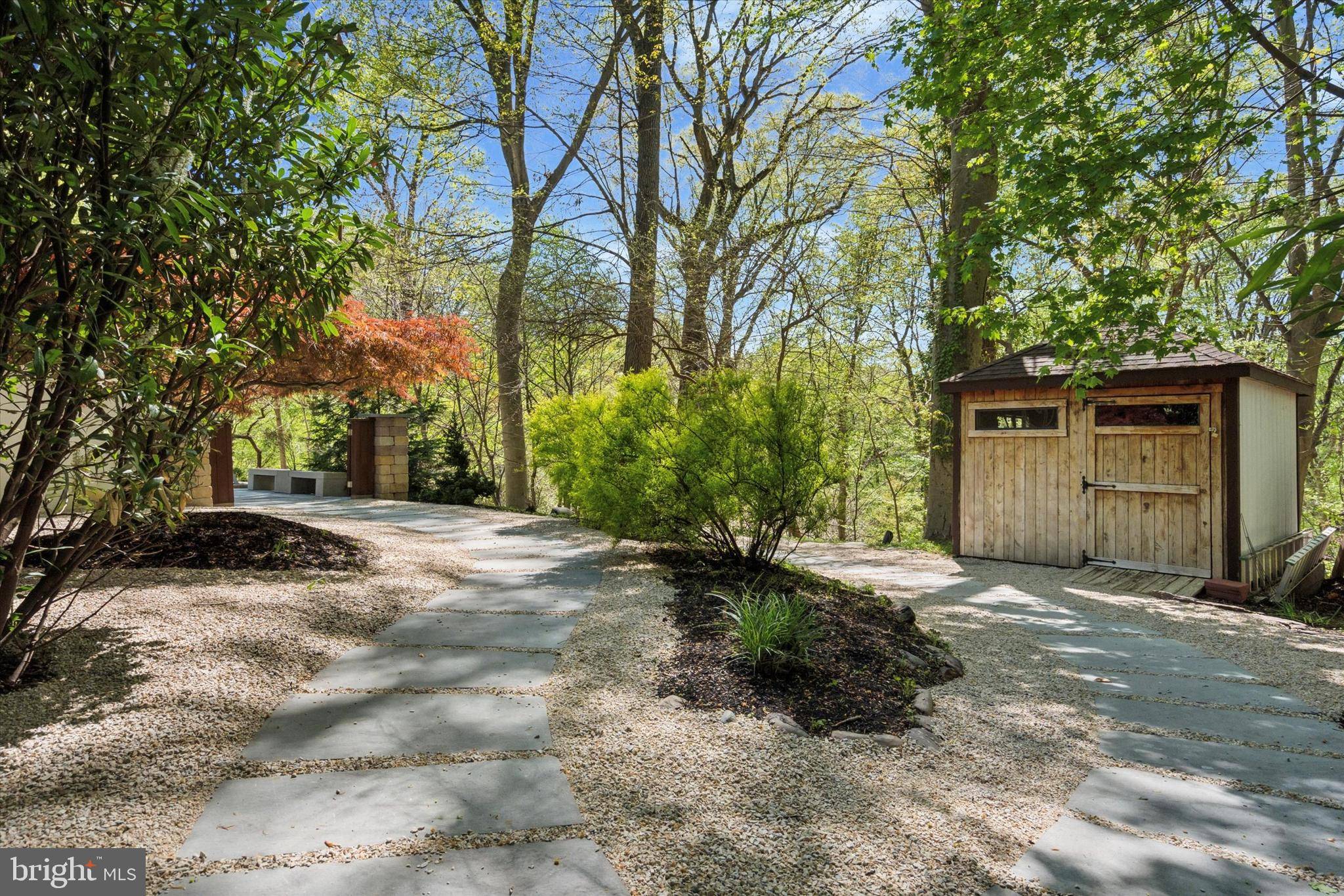 Philadelphia, PA 19129,4126-28 APALOGEN RD