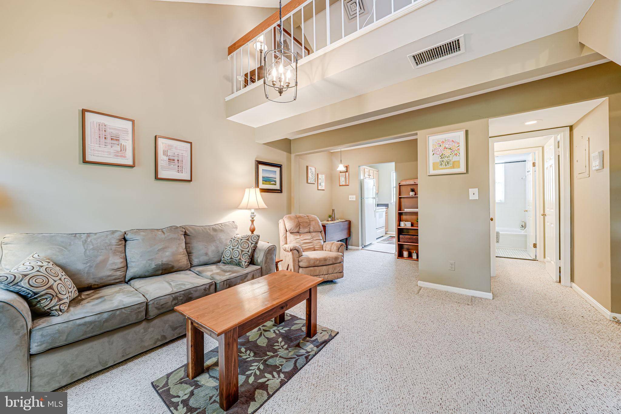 Alexandria, VA 22314,517 BASHFORD LN #5