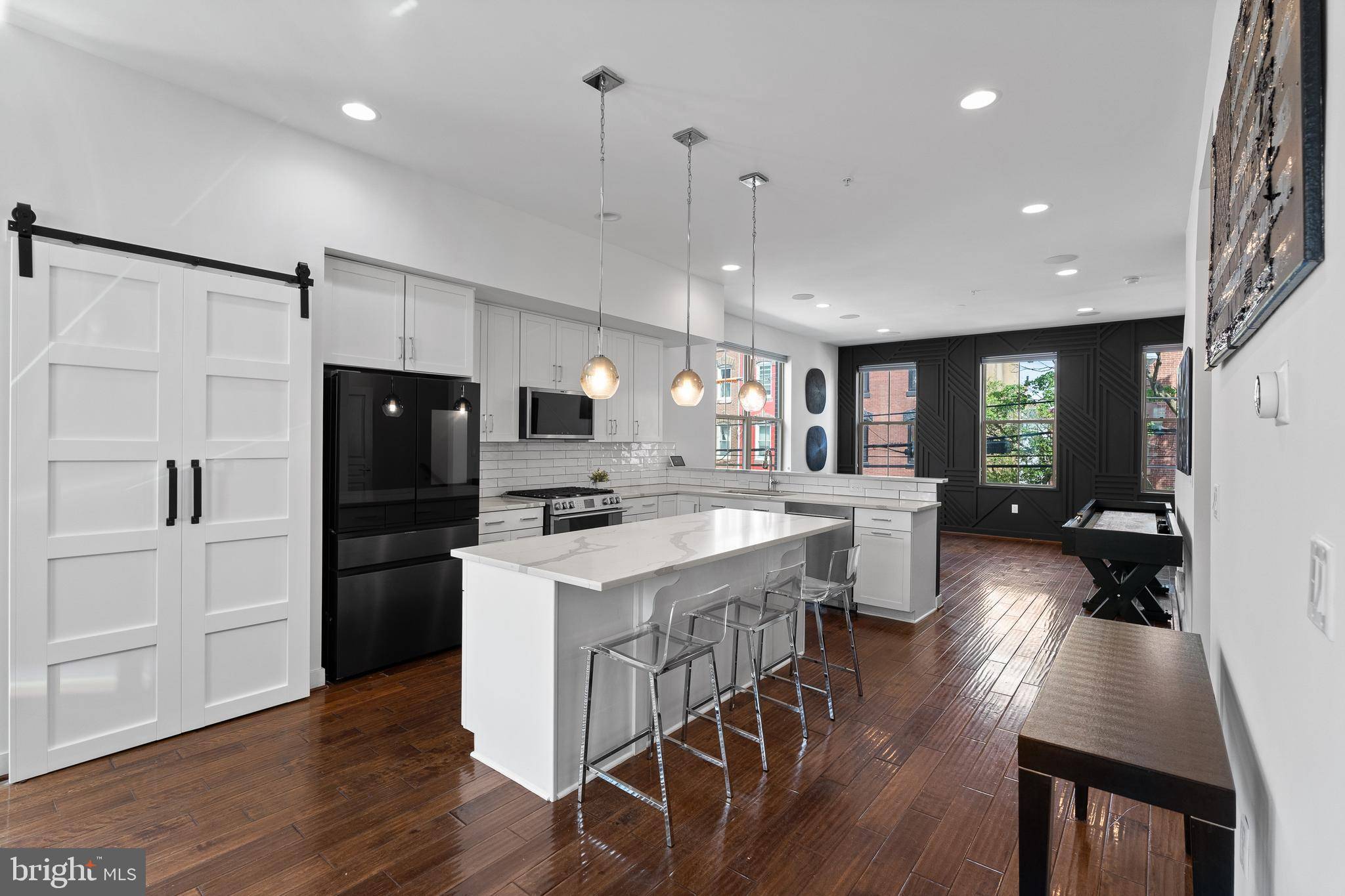 Philadelphia, PA 19147,1424 S 4TH ST