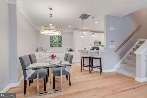 Alexandria, VA 22304,5112 KNAPP PL