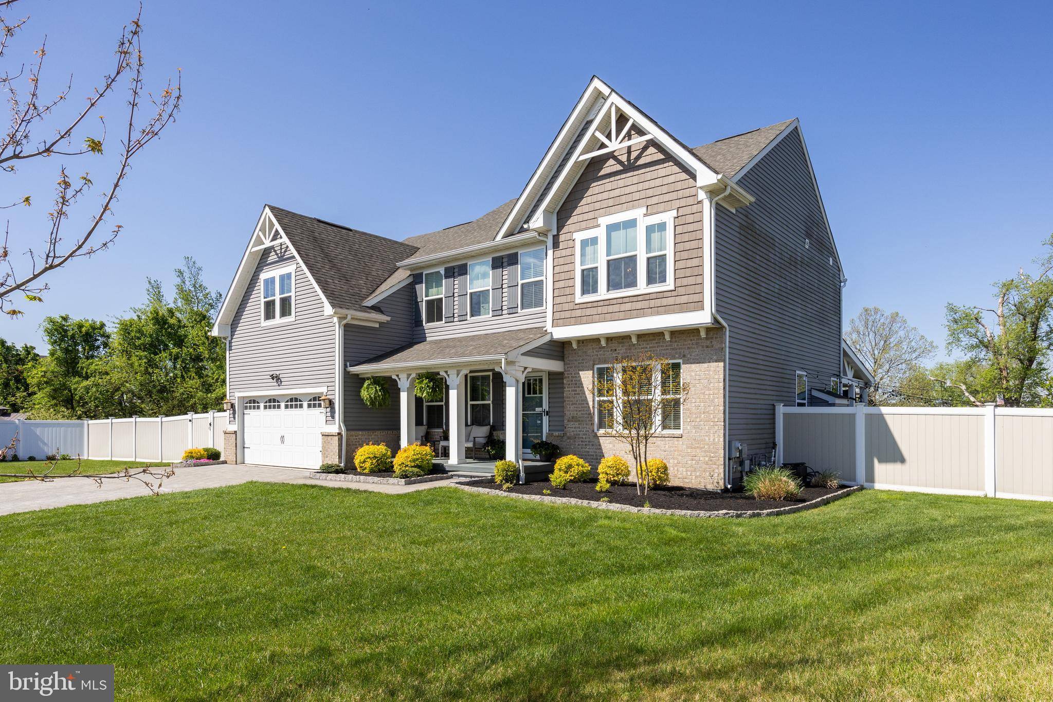 Mount Royal, NJ 08061,307 MEADOWVIEW CT