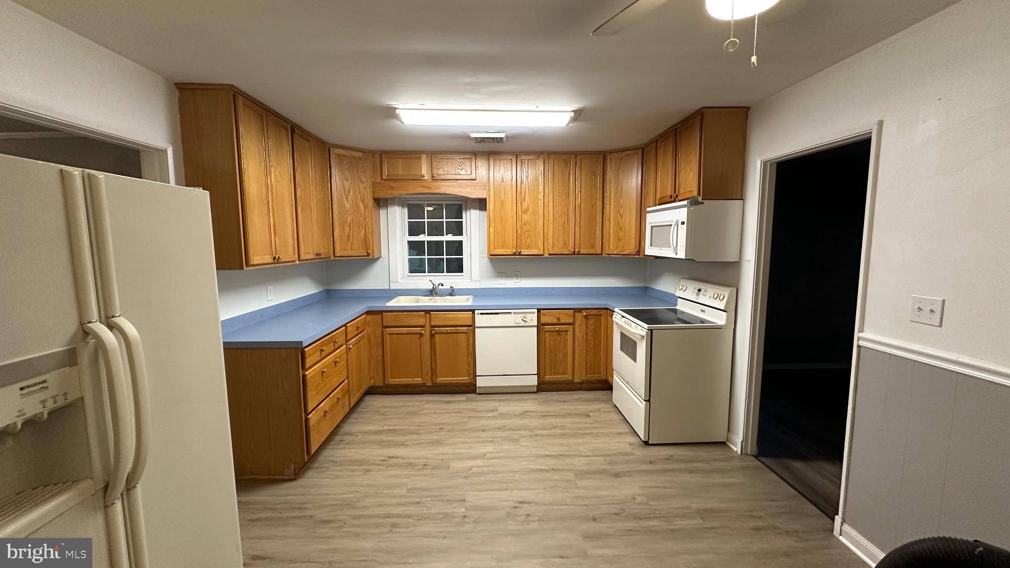 King George, VA 22485,12001 RIDGE RD