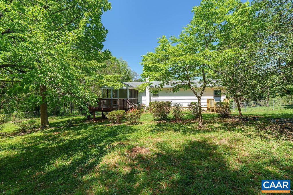 Crozet, VA 22932,5741 PINE LN