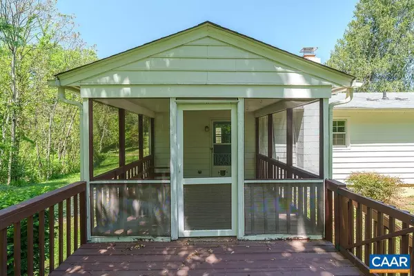 Crozet, VA 22932,5741 PINE LN