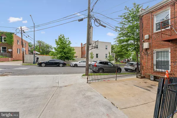 Washington, DC 20002,1740 H ST NE