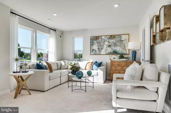 Manassas, VA 20109,9009 KATHERINE JOHNSON AVE