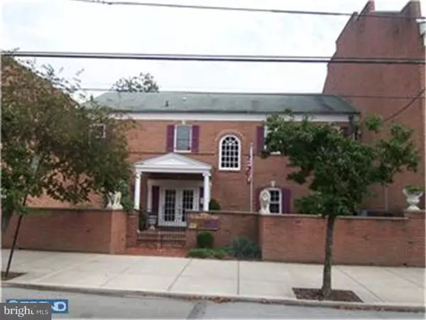 215 N OLIVE ST #203, Media, PA 19063