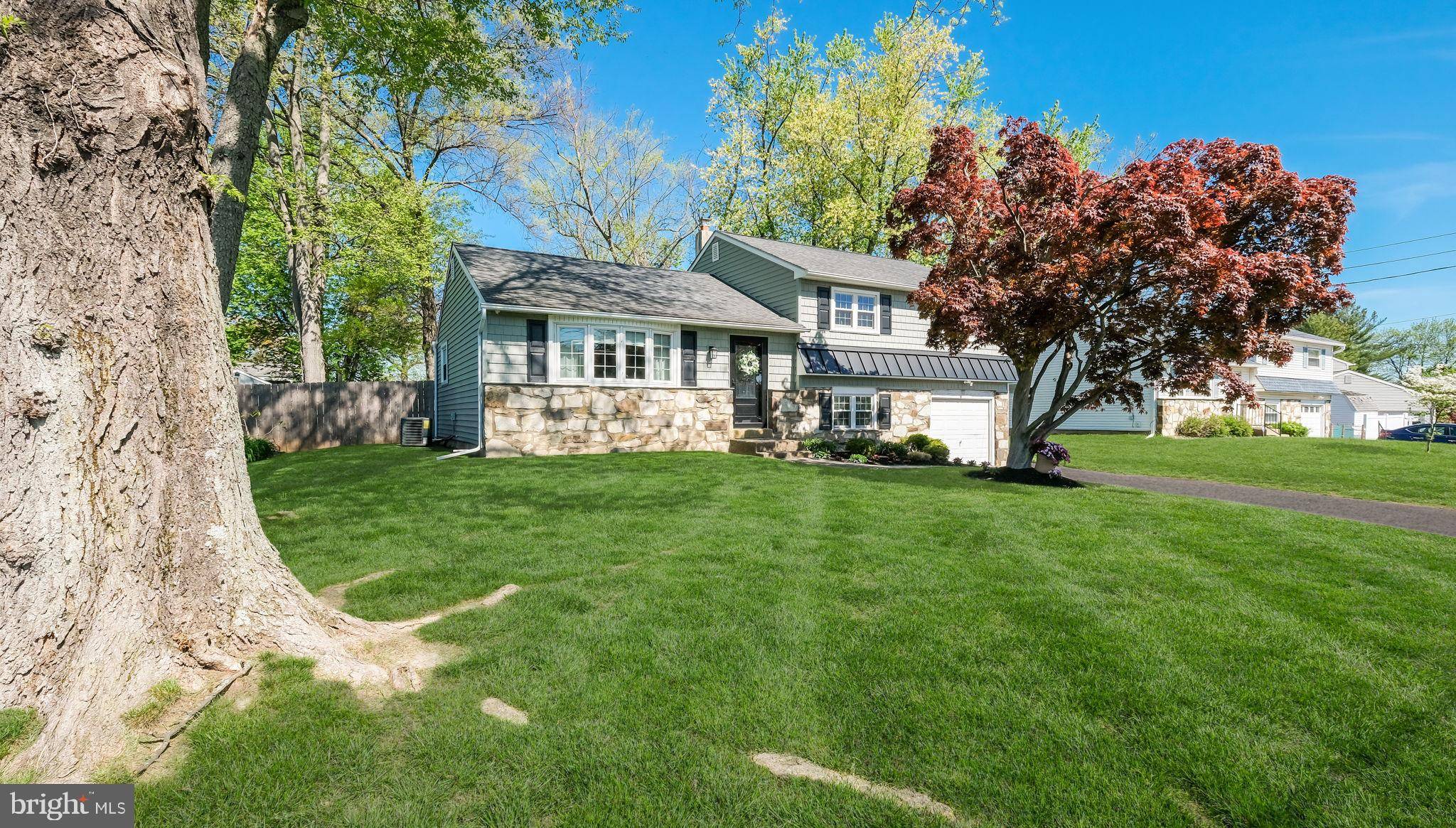 Warminster, PA 18974,808 MEARNS RD
