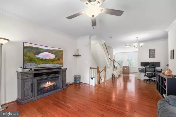 Woodbridge, VA 22191,2907 CHINKAPIN OAK LN #245