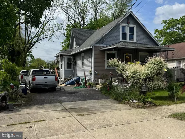 Vineland, NJ 08360,417 ERIN ST